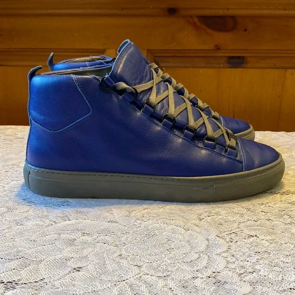 Chaussure balenciaga arena hot sale